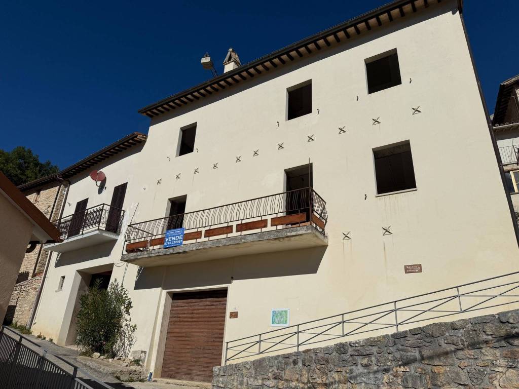Appartamento a Sellano in Località Piaggia - Foto 4