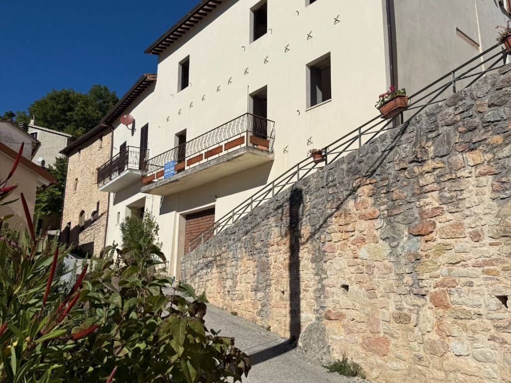 Appartamento a Sellano in Località Piaggia - Foto 5