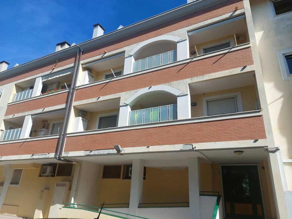 Appartamento a Salerno in Via Ostaglio - Foto 2