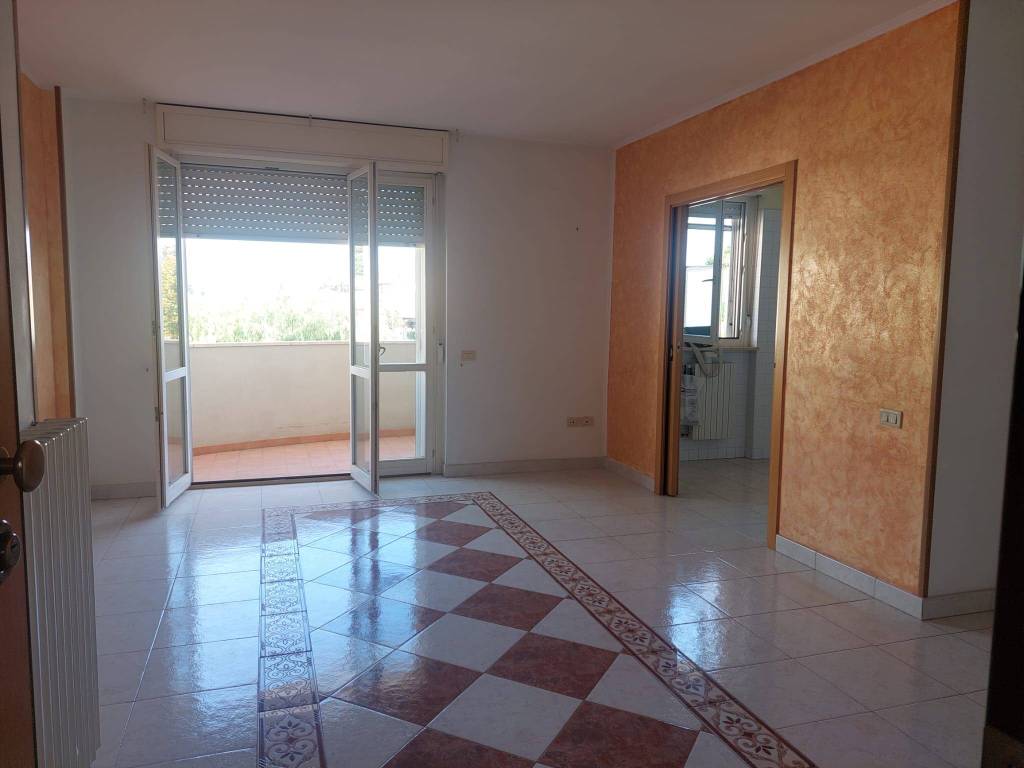 Appartamento a Salerno in Via Ostaglio - Foto 5