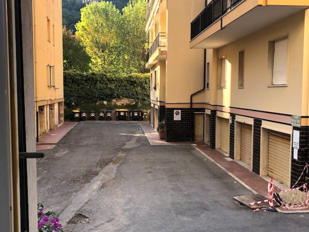 Appartamento a Finale ligure in Via Varese, 6 - Foto 2