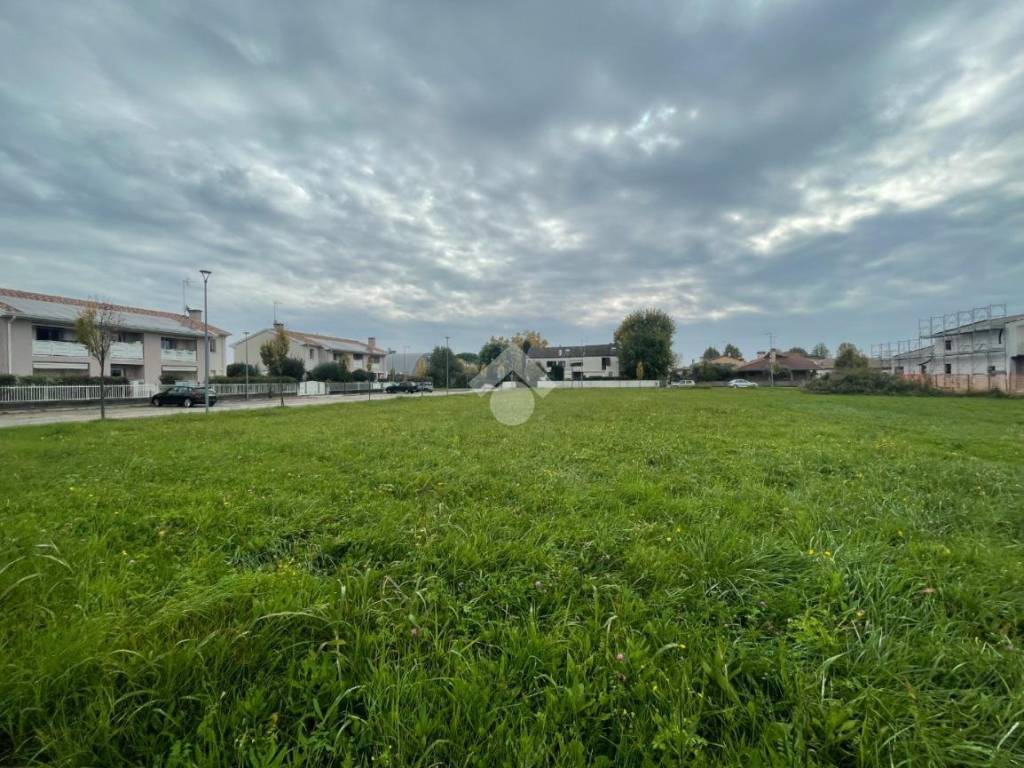 Terreno a Susegana in Viale degli Alpini, 8 - Foto 2