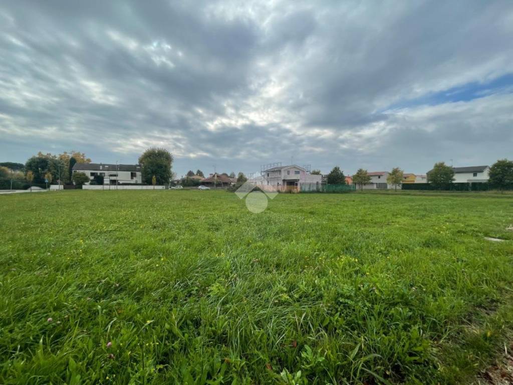 Terreno a Susegana in Viale degli Alpini, 8 - Foto 4