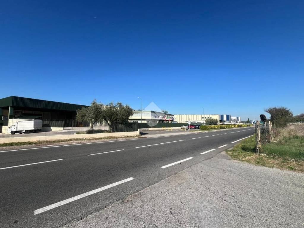 Immobile a Pomezia in Via laurentina, 23 - Foto 4