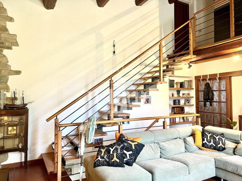 Villa a Campi bisenzio in Via Trento, , 50013 - Foto 2