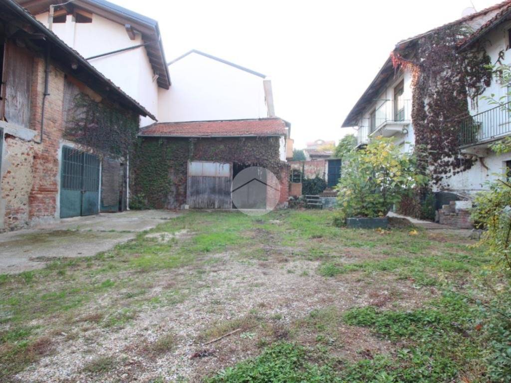 Casa indipendente a Pecetto torinese in Via Pinto, 27 - Foto 2