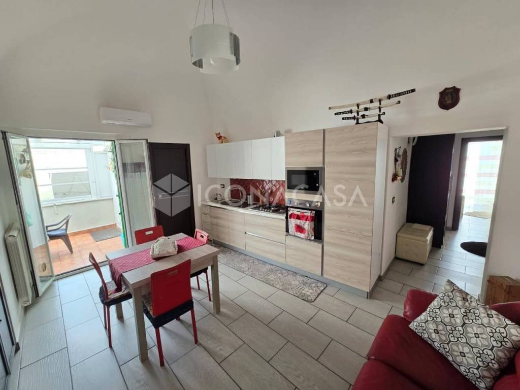 Appartamento a Molfetta in Via Luigi Aiello, 28 - Foto 2