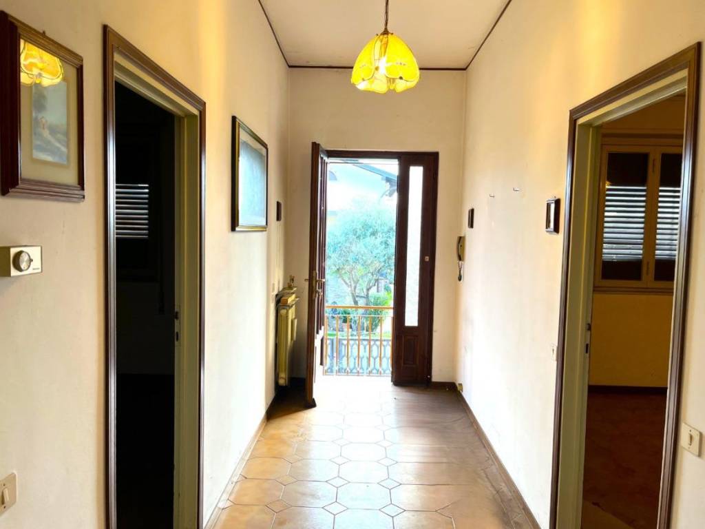 Villa a Cavaria con premezzo in Via XI Febbraio, 471 - Foto 2