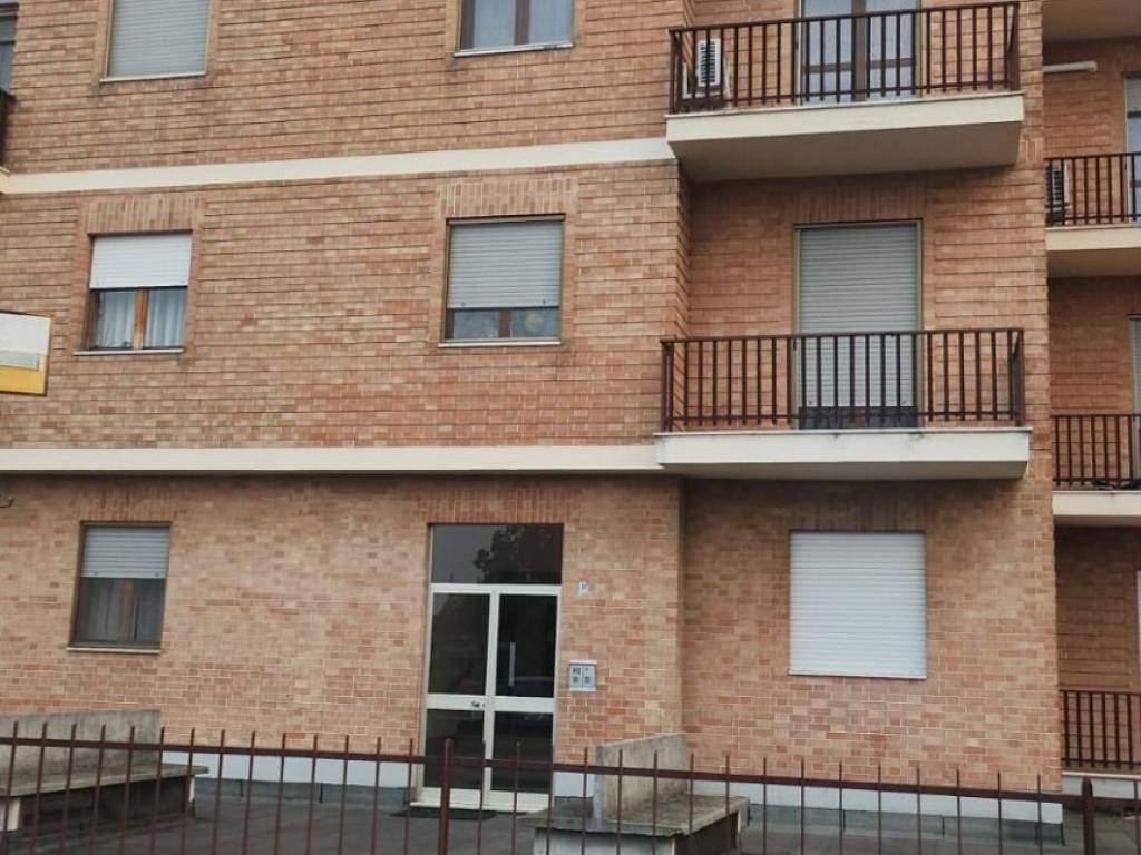 Appartamento a Asti in Via Antico Ippodromo, 37 - Foto 3