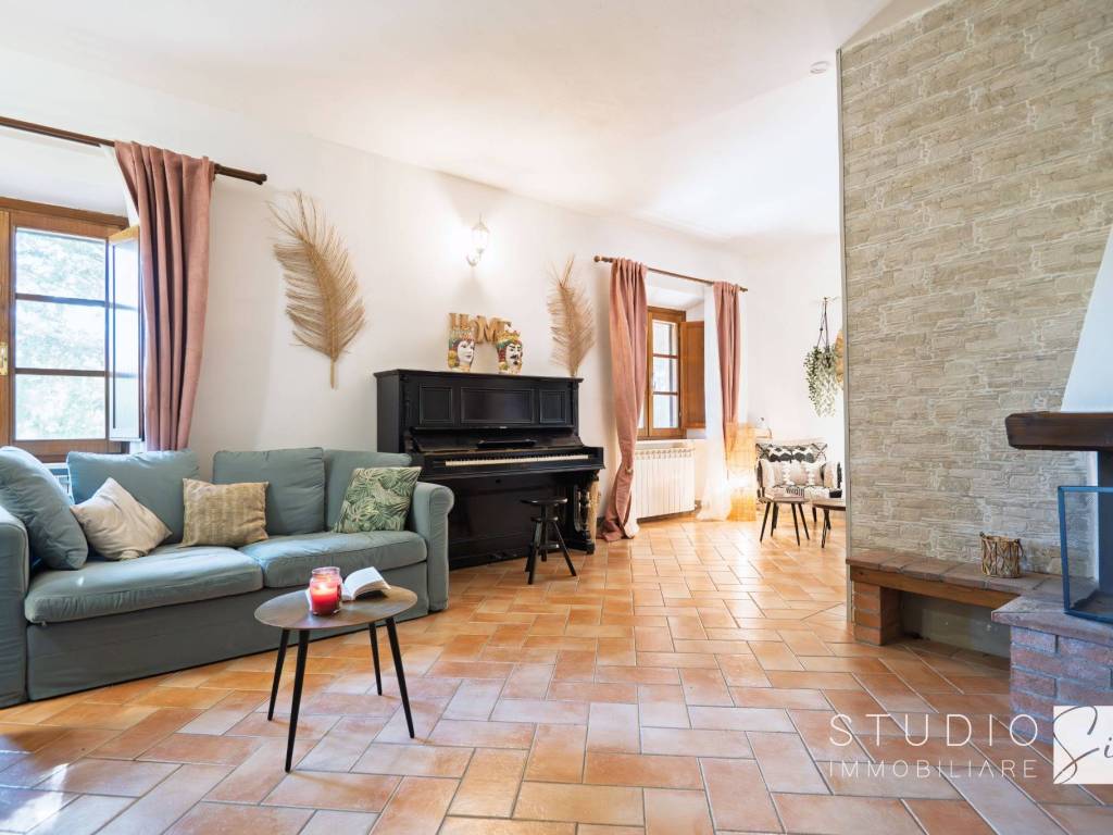 Villa a Volterra in Strada Provinciale Monte Volterrano - Foto 3