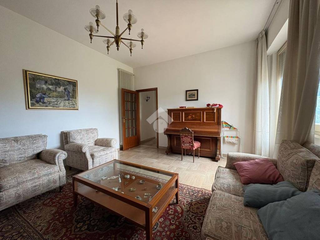 Appartamento a Gubbio in Via Foscolo - Foto 2