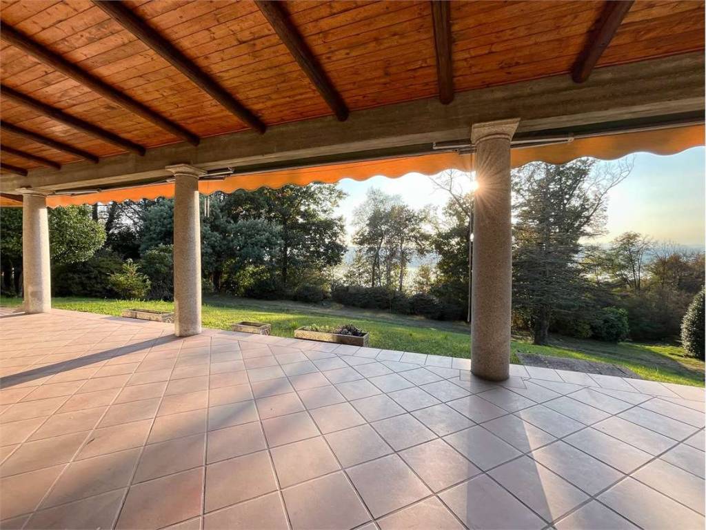 Villa a Sesto calende in Via Frapolli, 10 - Foto 3