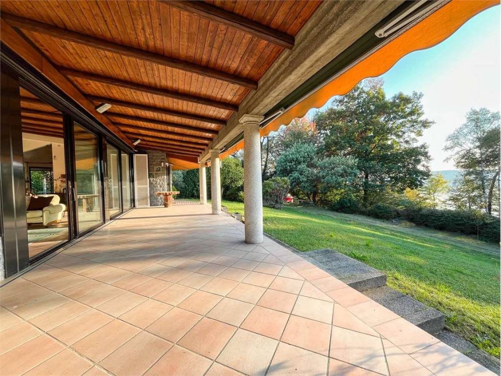 Villa a Sesto calende in Via Frapolli, 10 - Foto 5