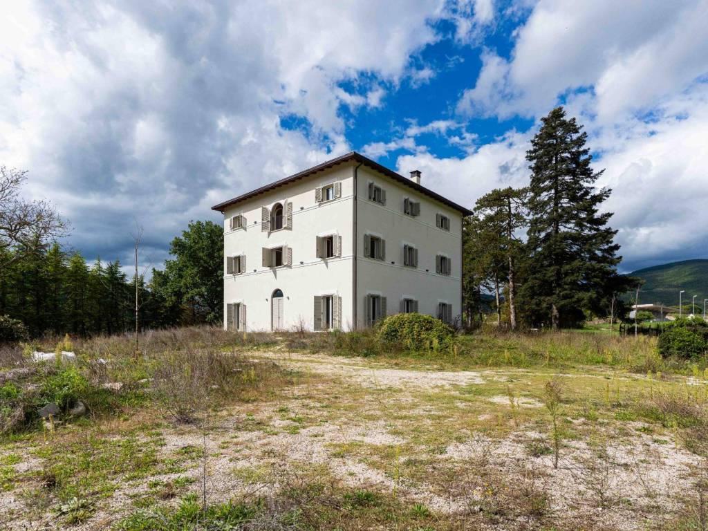 Villa a Norcia in Viale dell'Ospedale - Foto 2