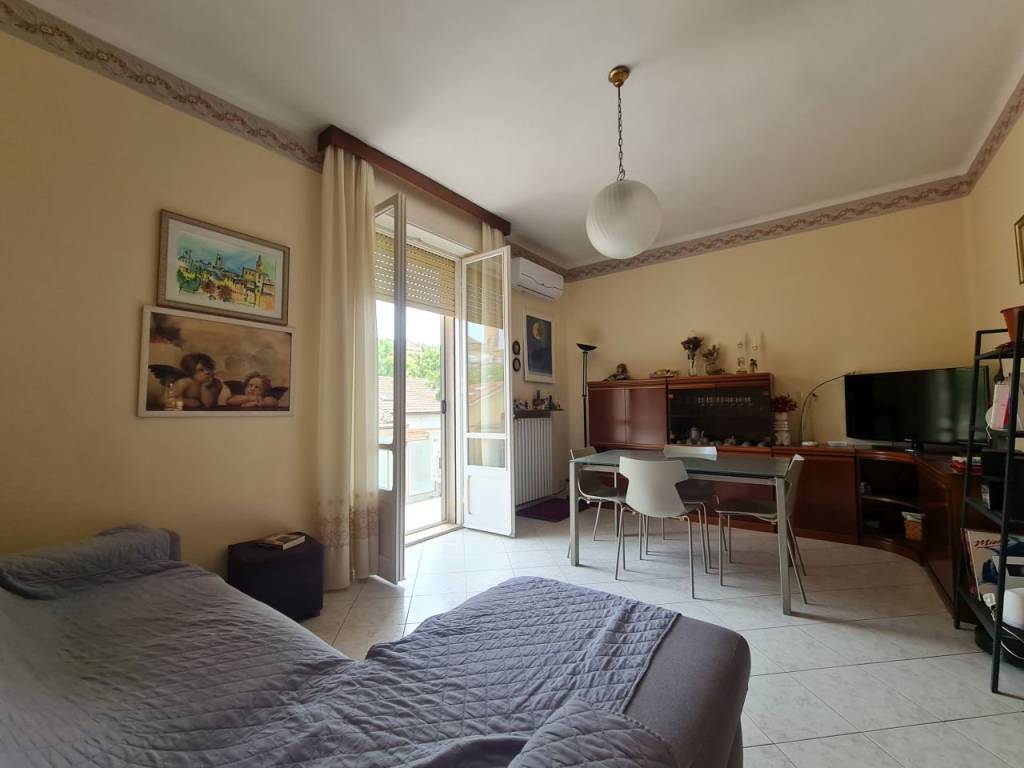 Appartamento a Jesi in Via Giovanni Rinaldi - Foto 2