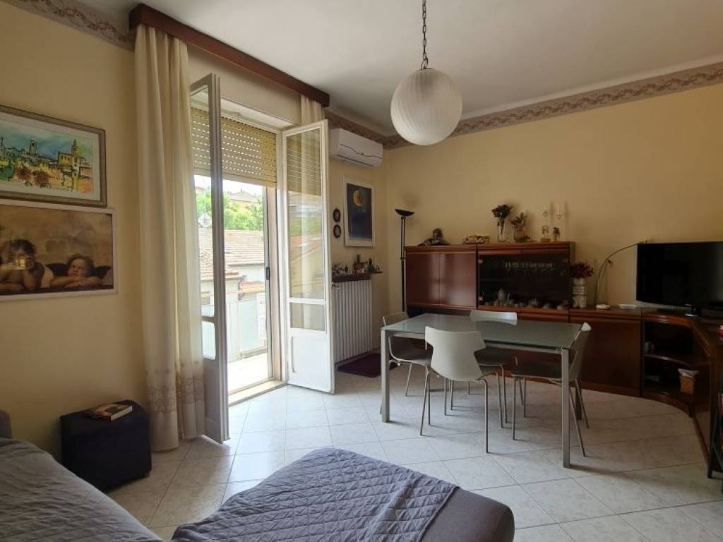Appartamento a Jesi in Via Giovanni Rinaldi - Foto 4