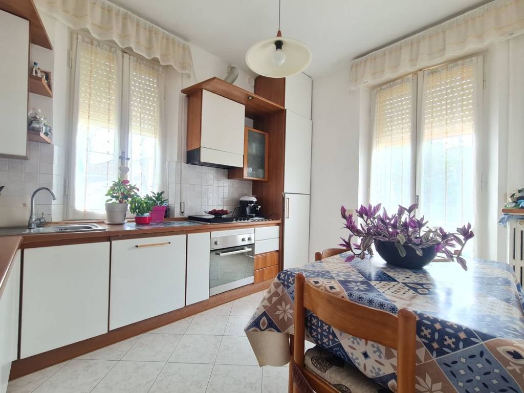 Appartamento a Jesi in Via Giovanni Rinaldi - Foto 5