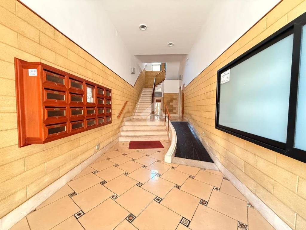 Appartamento a Bari in Via G. Petroni, 94 - Foto 4