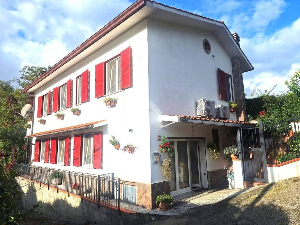 Villa a Paliano in Via Palianese Sud, 37 - Foto 3