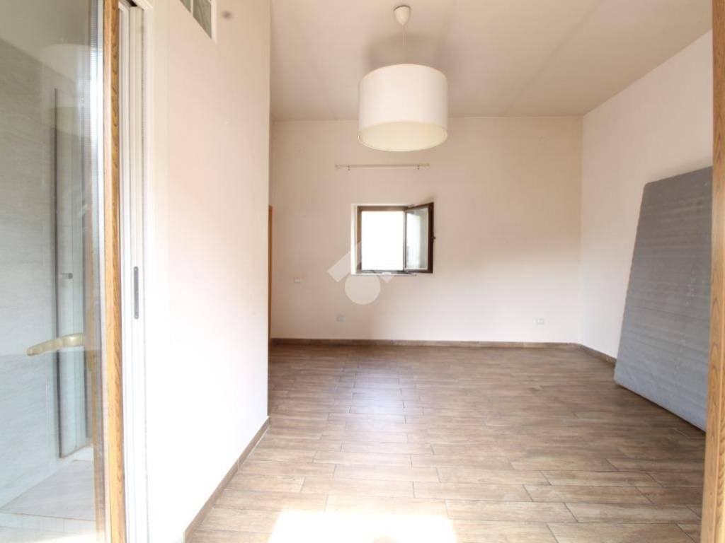 Rustico / casale a Caserta in Via Col. Michele Camusso, 68 - Foto 4