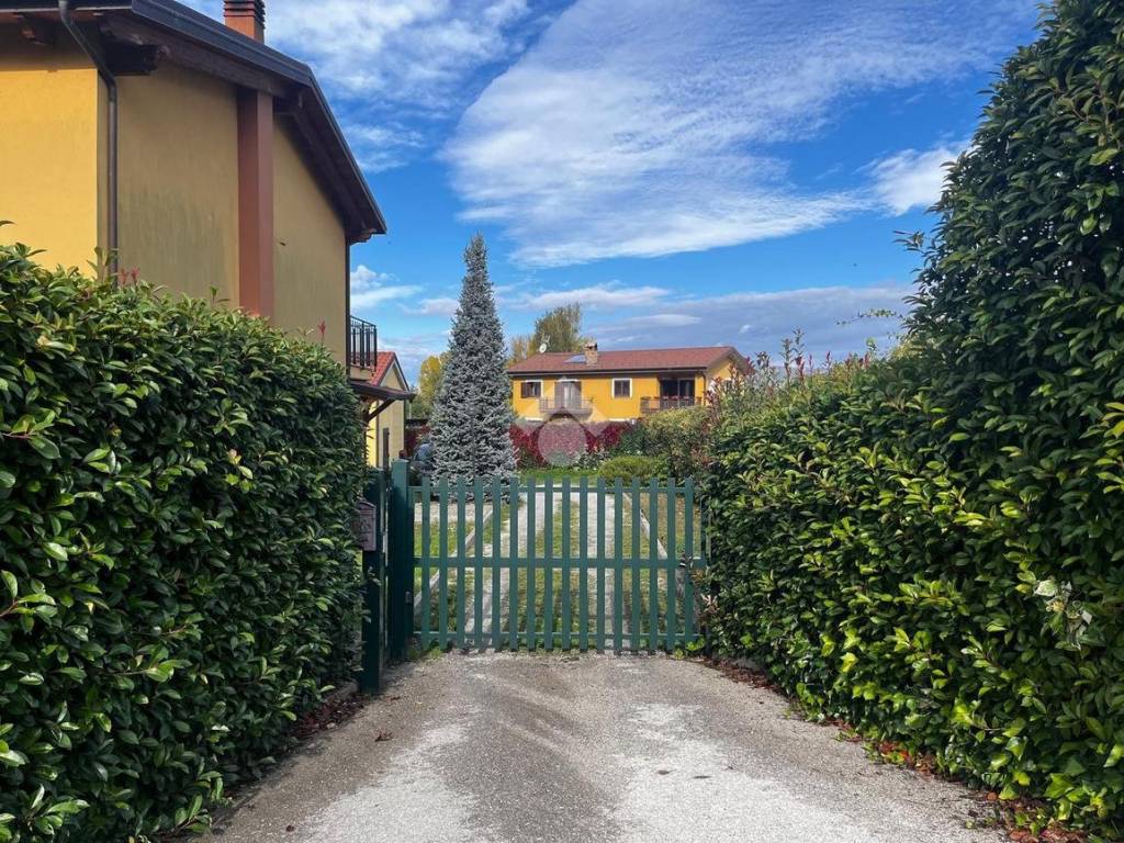 Villetta a schiera a Pignola in Contrada Pantano - Foto 2