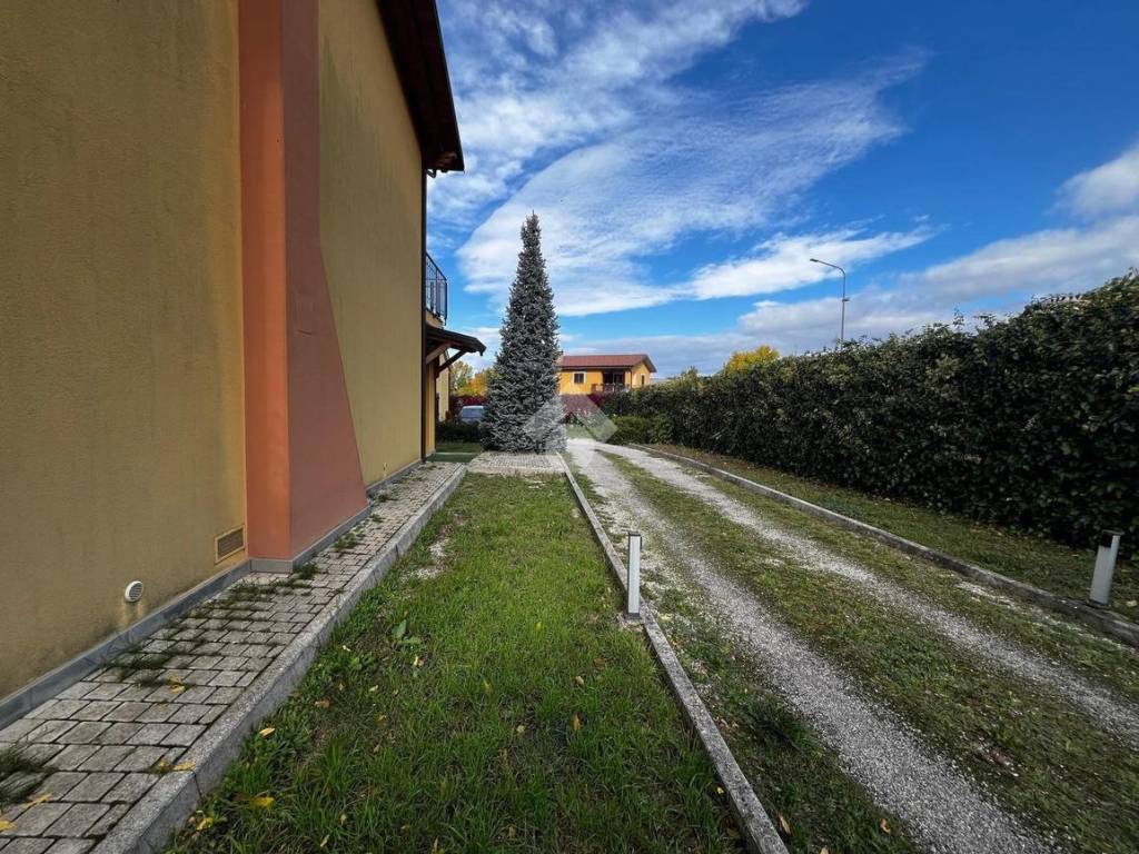 Villetta a schiera a Pignola in Contrada Pantano - Foto 3
