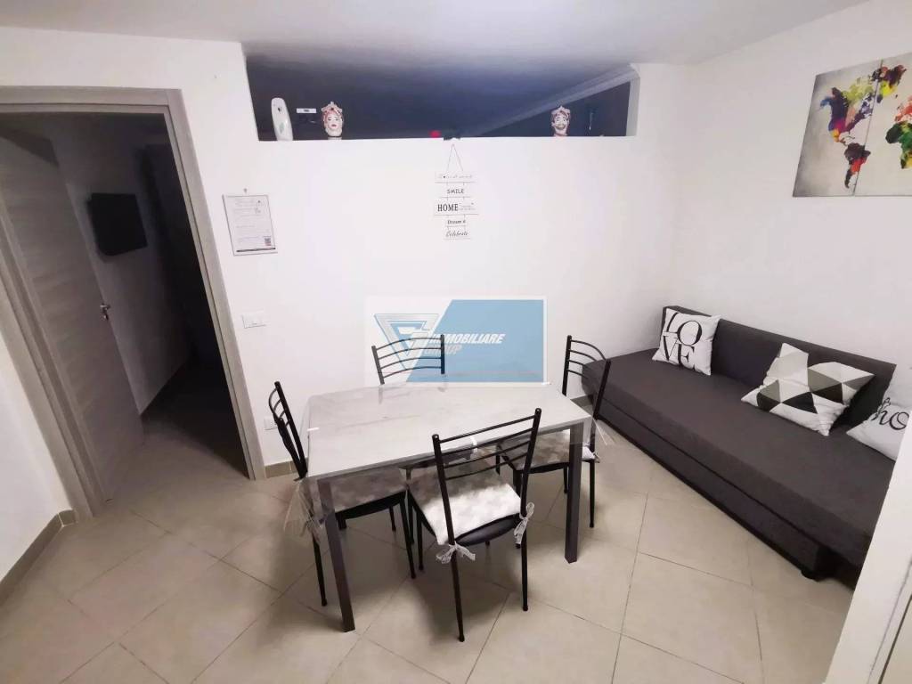 Appartamento a Noto in Vico Ippolito Nievo - Foto 2
