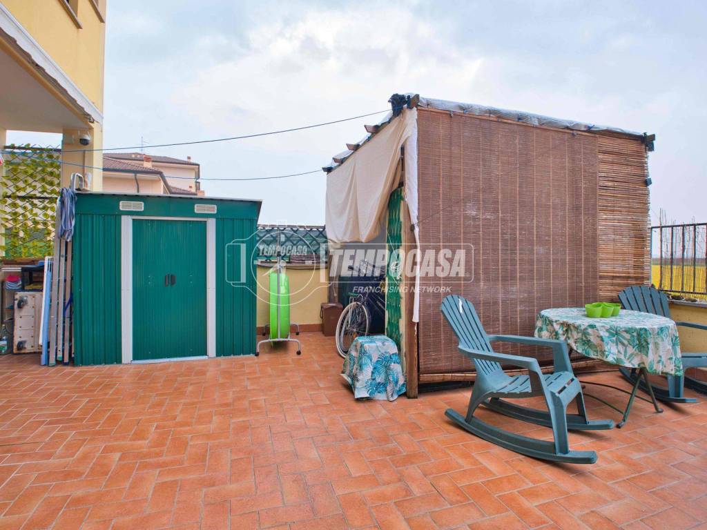 Appartamento a Trecate in Via Dott. G. Perone - Foto 4