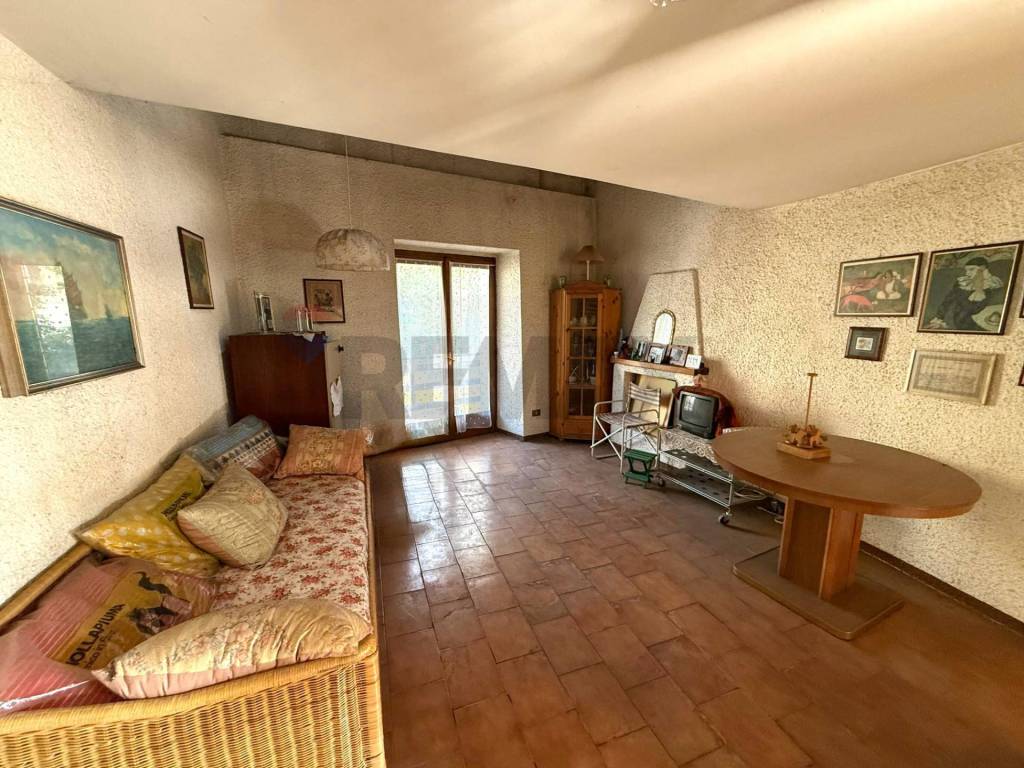 Casa indipendente a Cunardo in VIA SABOTINO - Foto 5