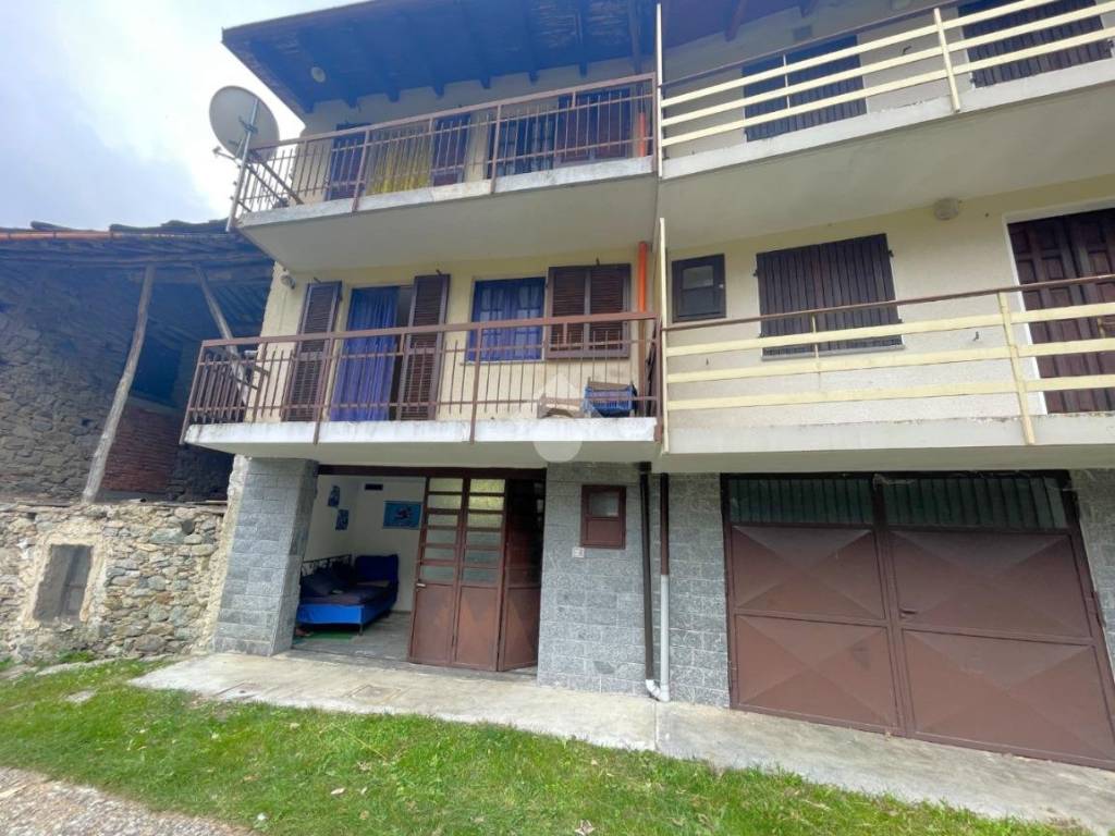 Casa indipendente a Giaveno in SELVAGGIO Borgata prialli, 1 - Foto 3