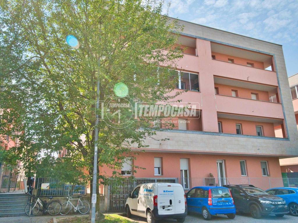 Appartamento a Trecate in Via Pertini - Foto 5
