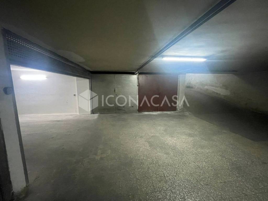 Box / garage a Andria in Via Felice Cavallotti - Foto 3
