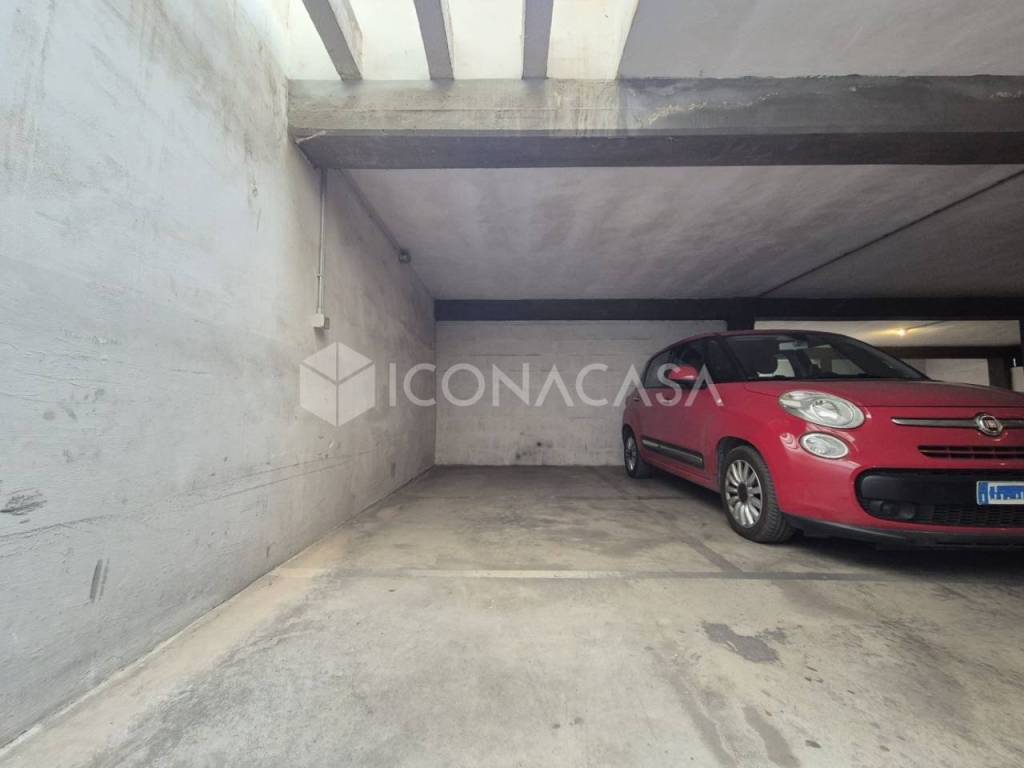 Box / garage a Andria in Via Bruno Buozzi - Foto 3