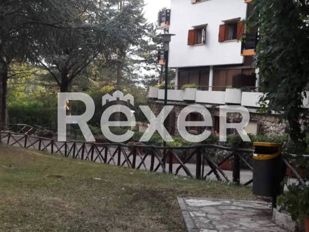 Appartamento a Pescasseroli in Via Colli Bassi - Foto 3