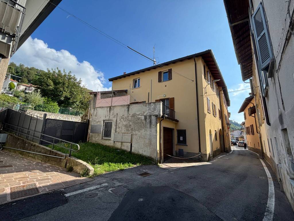 Appartamento a Tavernerio in Via Roma, 66 - Foto 2