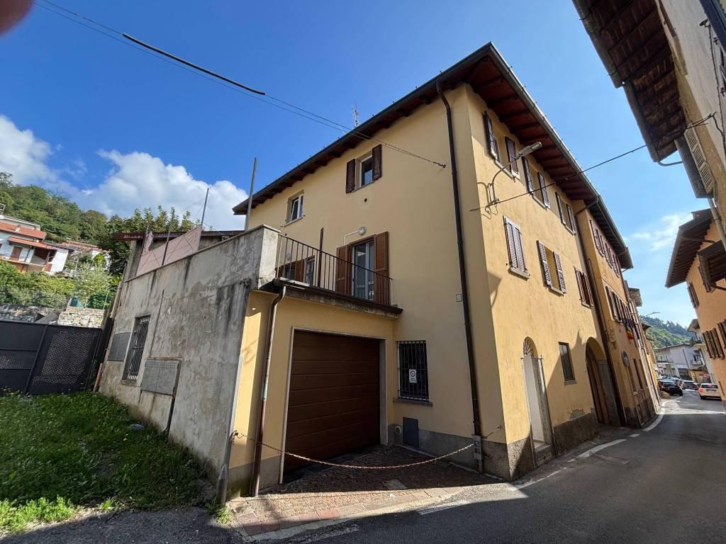 Appartamento a Tavernerio in Via Roma, 66 - Foto 2