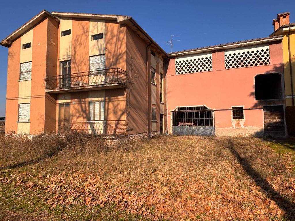 Rustico / casale a Verona in Strada Bresciana - Foto 5