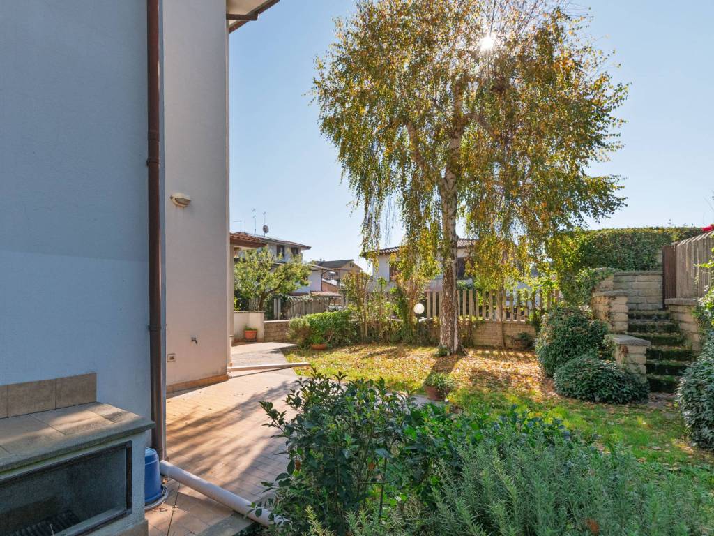 Villa a Manziana in Via Bracciano - Foto 4