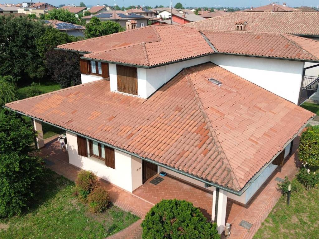 Villa a Comezzano-cizzago in Via Fratelli John e Robert Kennedy, 2 - Foto 4