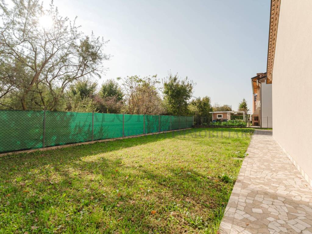 Villa a Campodarsego in Via Bassa III, 2 - Foto 2