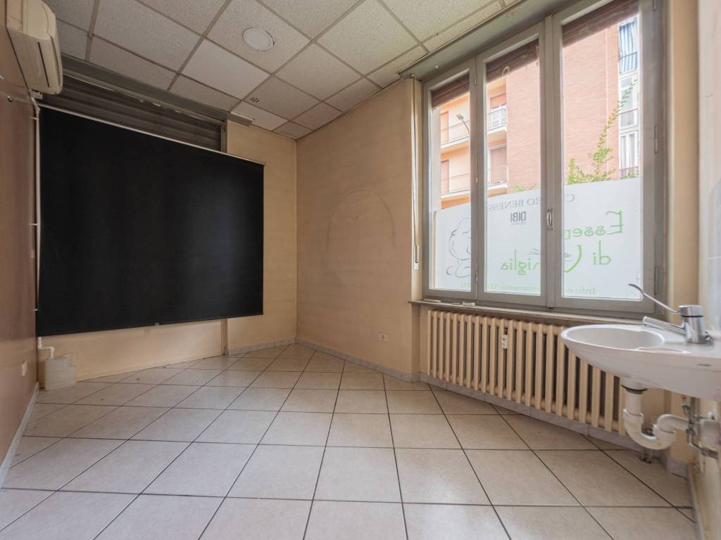 Appartamento a Asti in Via Carlo Nogaro, 16 - Foto 2