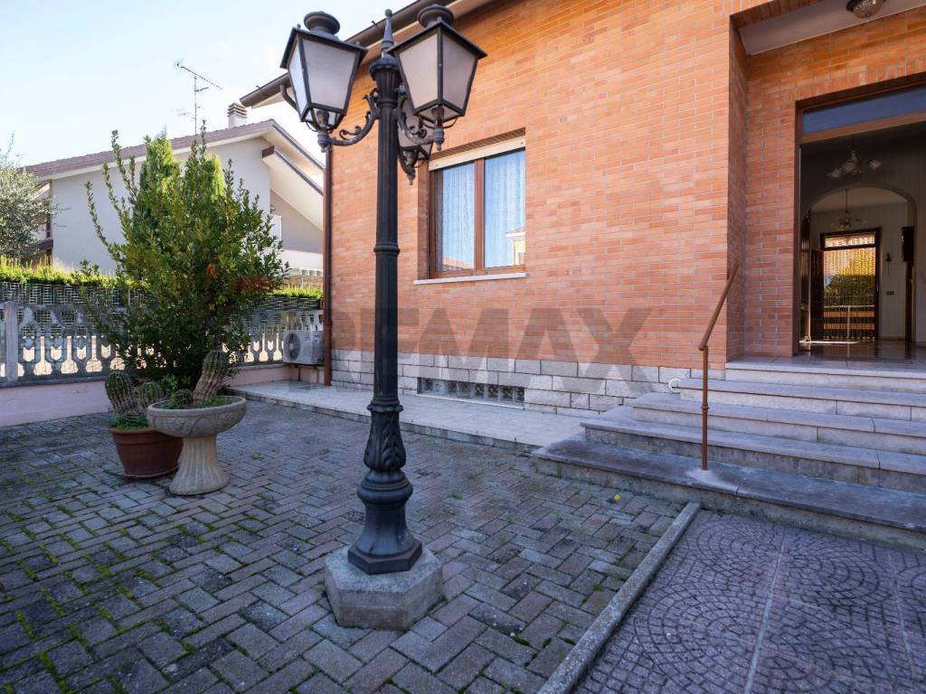 Villa a Mondolfo in Via Occorsio, 2 - Foto 3
