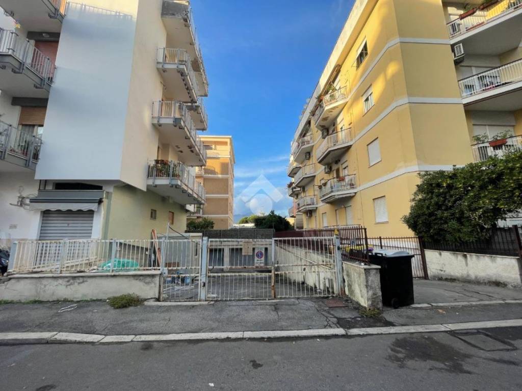 Box / garage a Terracina in Via sicilia, 38 - Foto 4