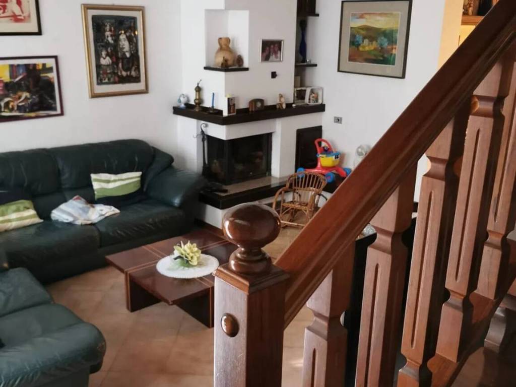 Villa a Piombino in Località Montemazzano No Number - Foto 5