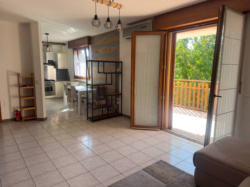 Appartamento a Tavagnacco in Viale Trieste, 43 - Foto 2