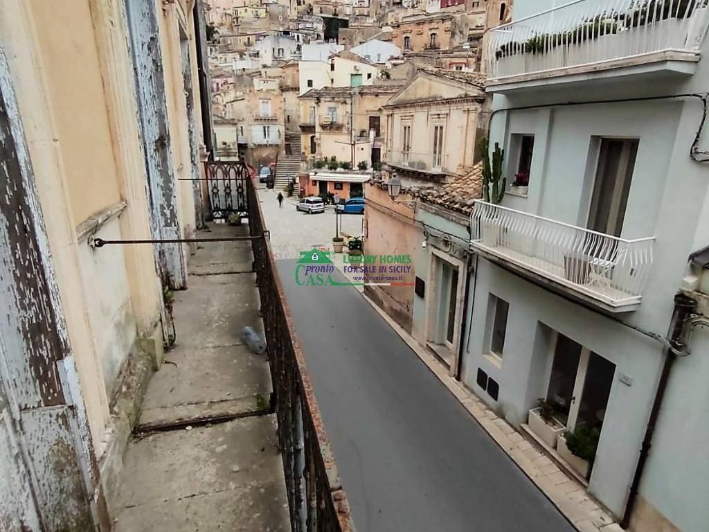Casa indipendente a Ragusa in Via del Mercato - Foto 4
