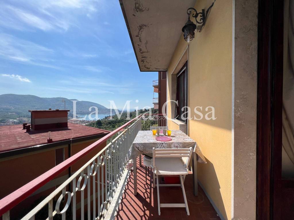 Appartamento a Lerici in Via Pianelloni - Foto 4