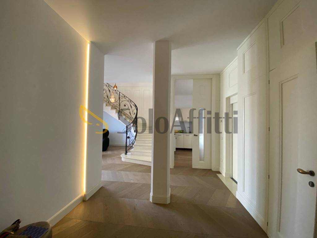 Villa a Rimini in Via Antonio Fogazzaro, 9 - Foto 2