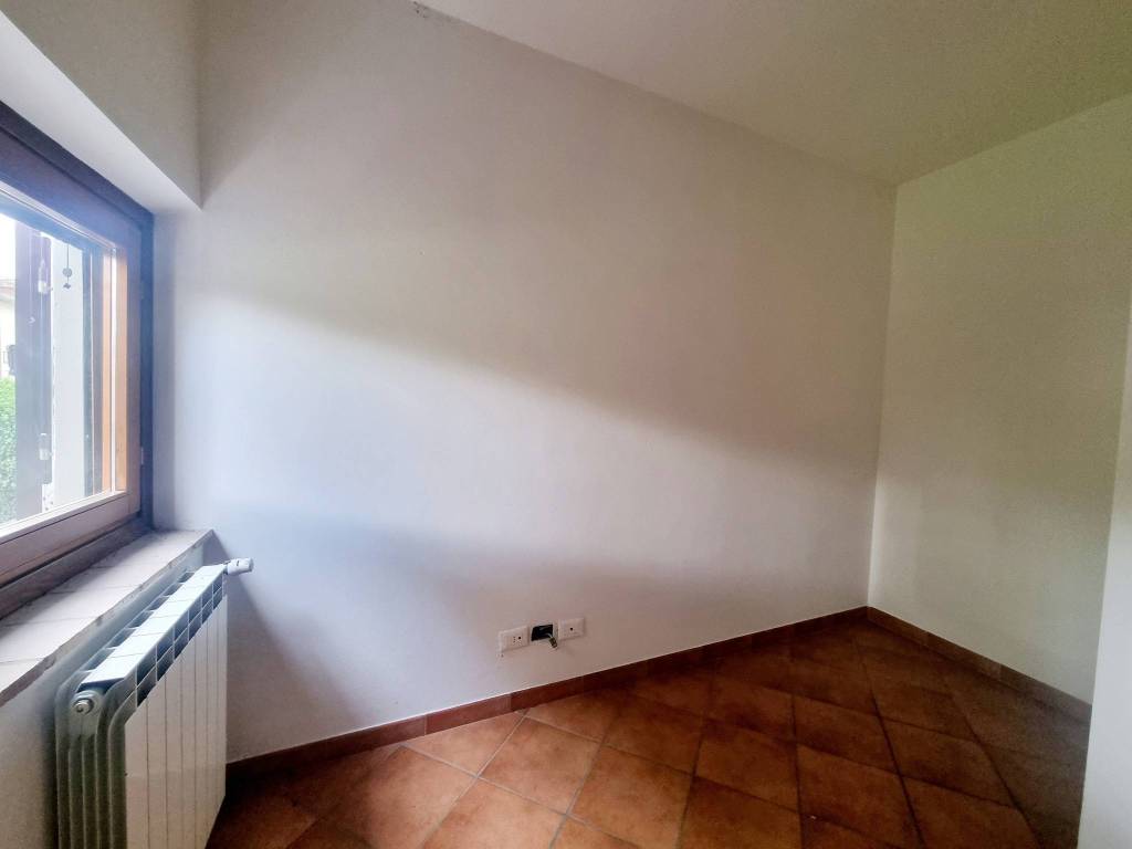 Appartamento a Campi bisenzio in Via Mezzo - Foto 5