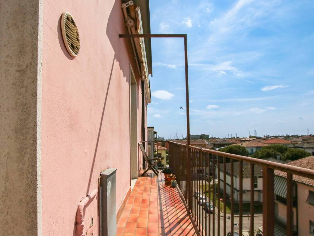 Appartamento a Verona in Via Ticino, 5 - Foto 3
